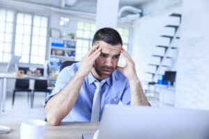 someone aganst teh wall