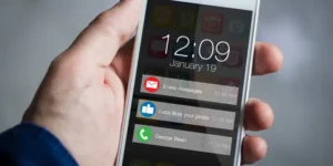 keep someone notified